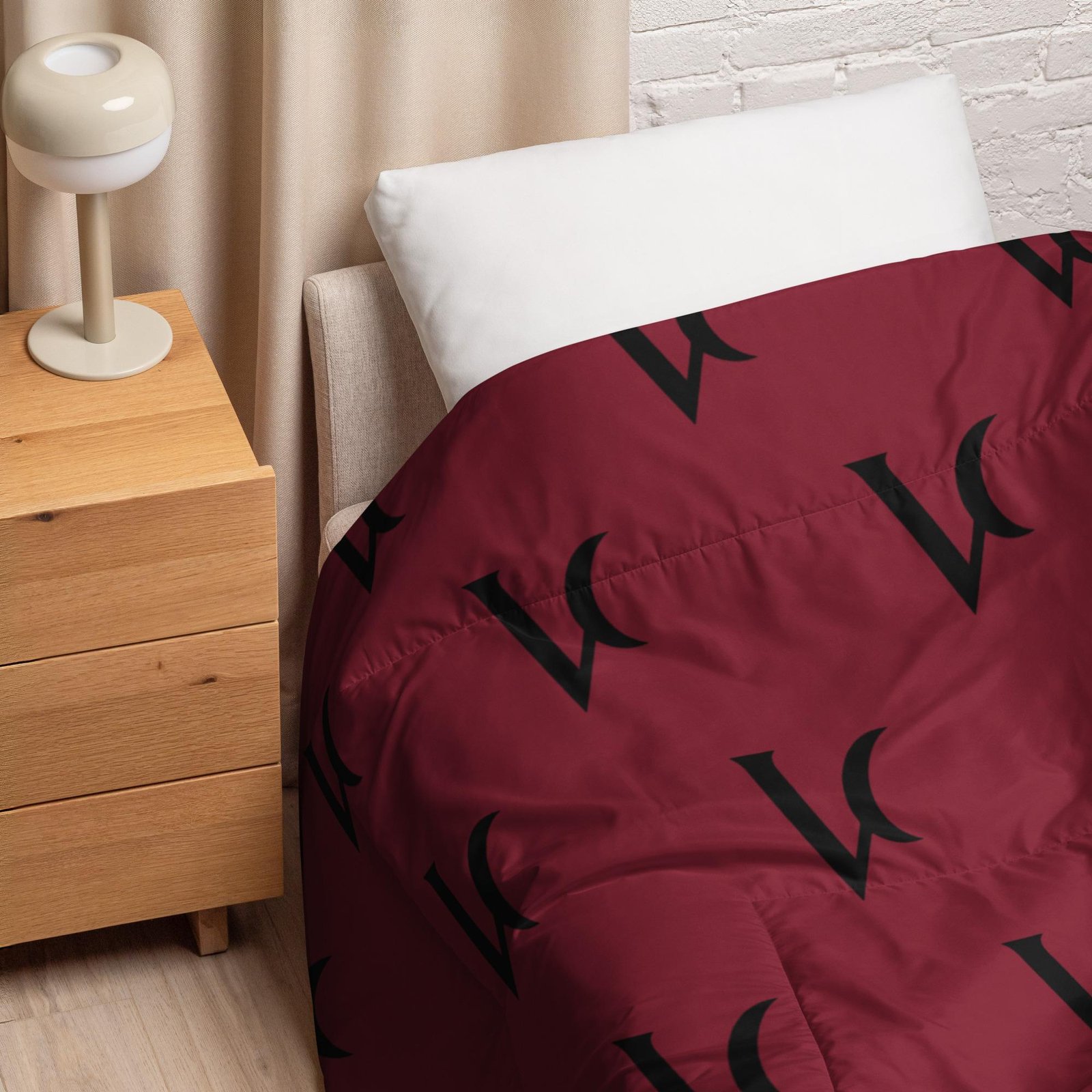 Varéluna: The VARÉ Crest™ – Comforter – Burgundy & Black - Image 2