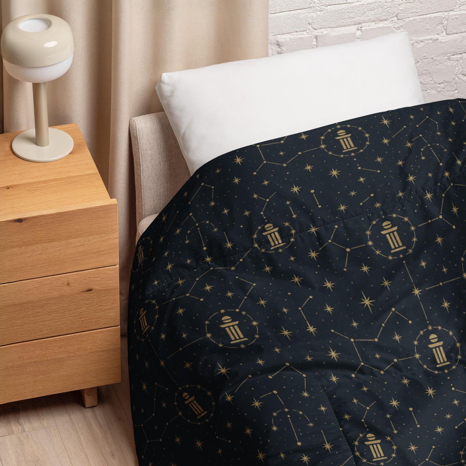 add – Comforter – Black & Gold - Image 3