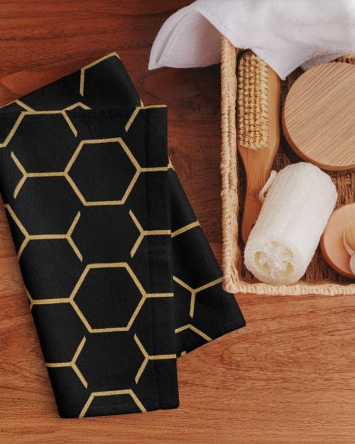 TALISHÉN: Steel Spine Hex Pattern – Hand towel – Black & Gold